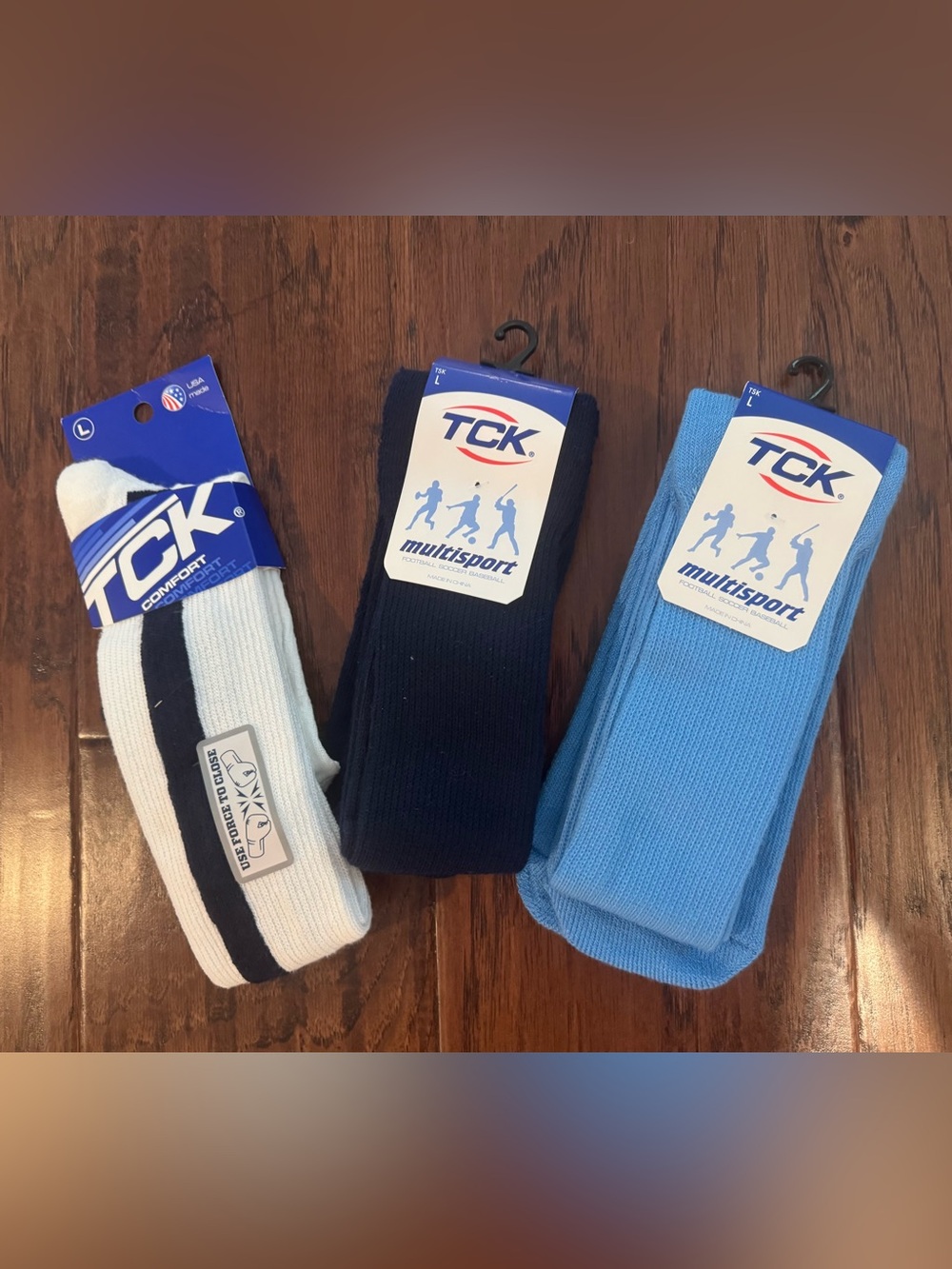 **NWT** UNC Baseball TCK Men’s Athletic Sock Pack - White, Navy & Light Blue